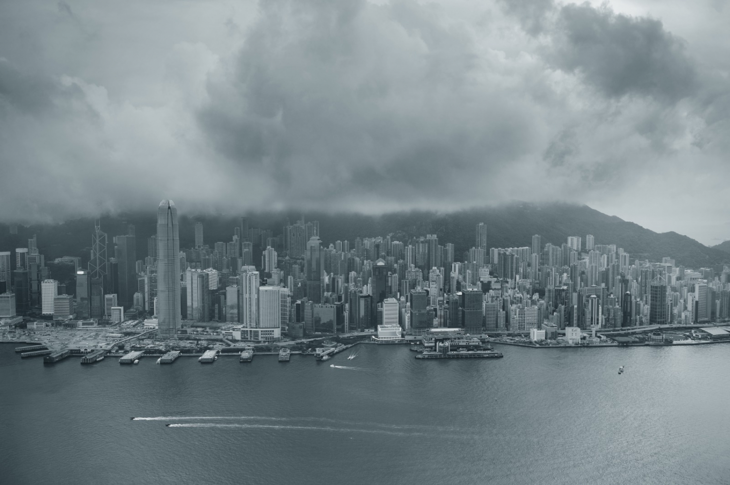 Hong Kong Typhoon Image by TravelScape on Freepik